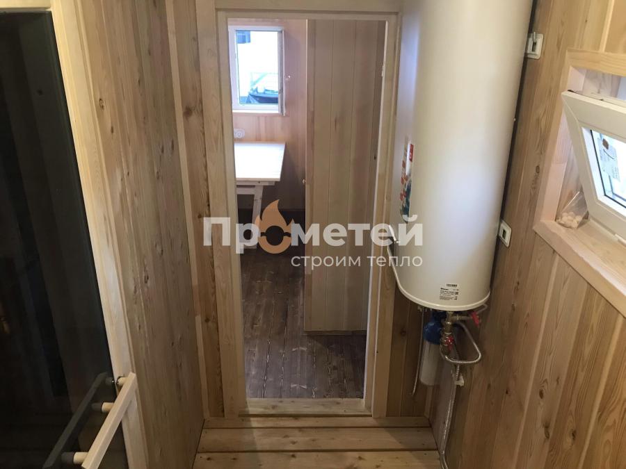 Каркасная баня 3x6 метров с террасой