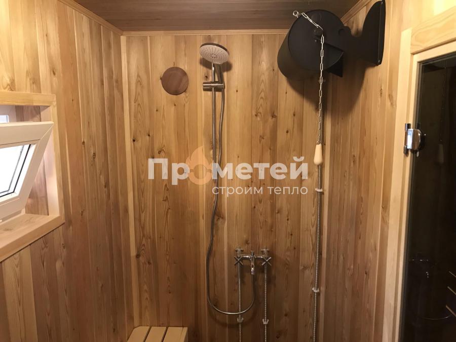 Каркасная баня 3x6 метров с террасой