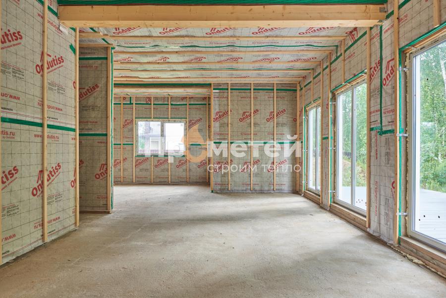 Каркасный 1.5-этажный дом 12x13 метров