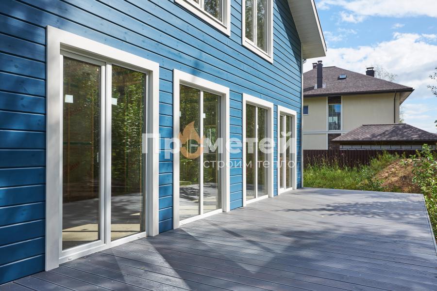 Каркасный 1.5-этажный дом 12x13 метров