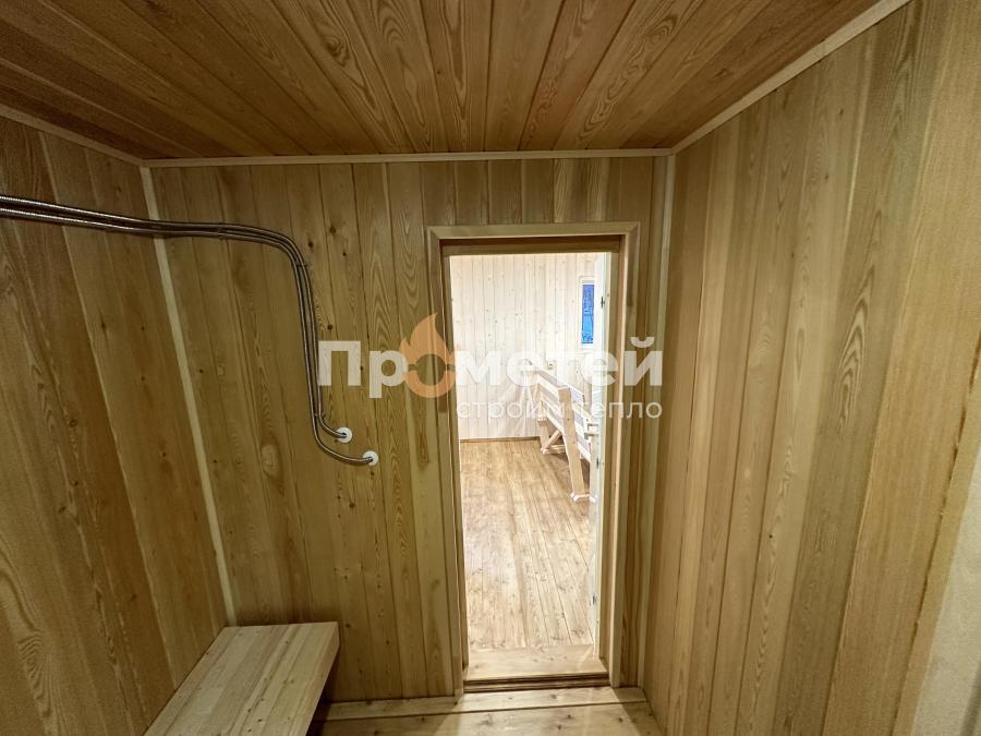 Г-образная каркасная баня 6x8 метров