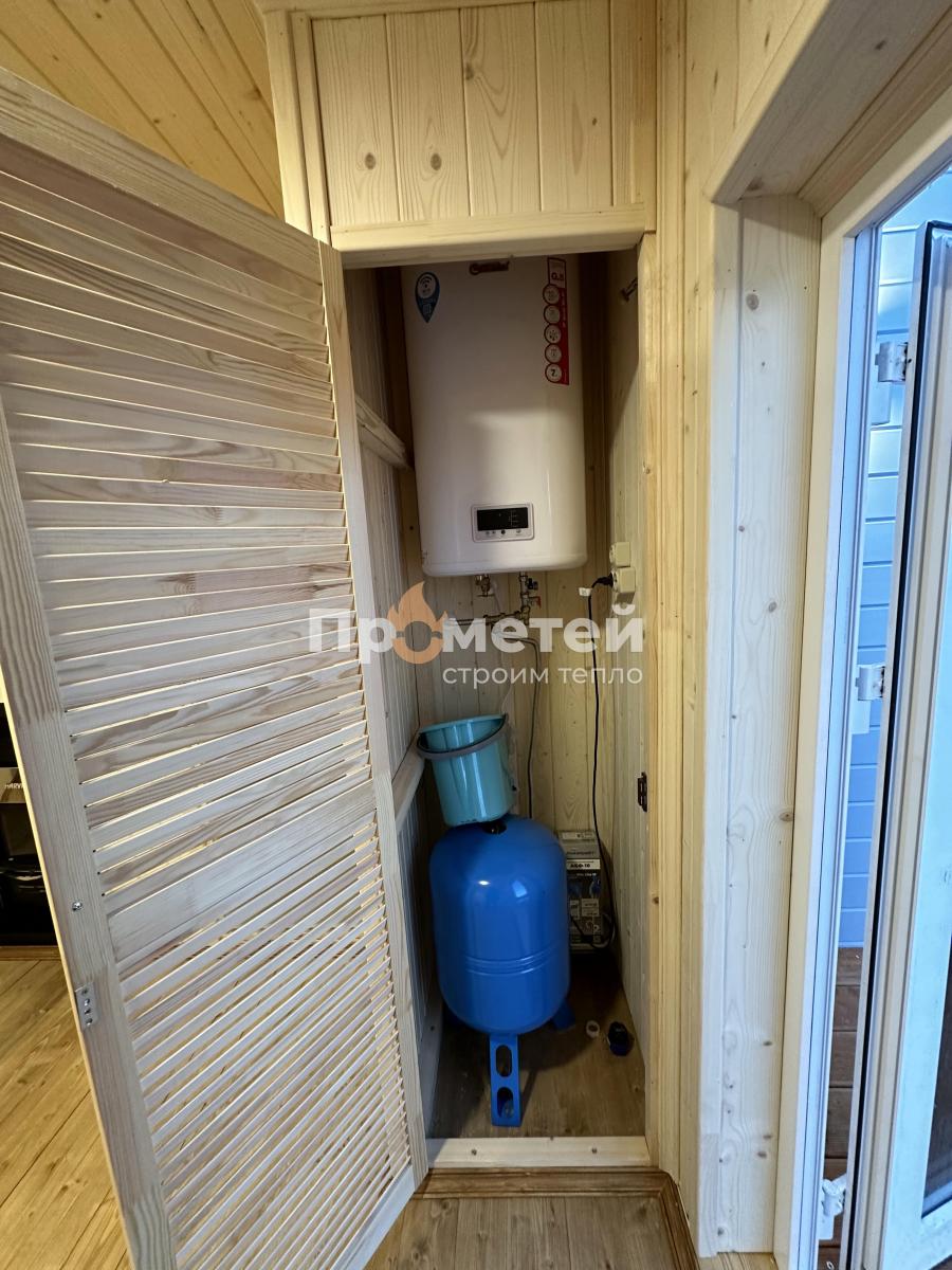 Г-образная каркасная баня 6x8 метров