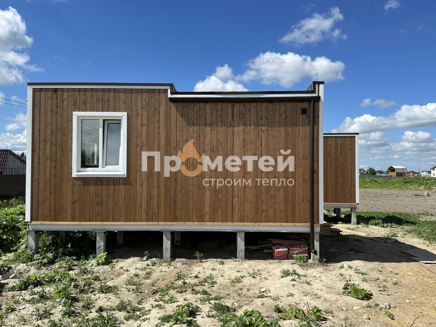 Модульный дом МД-39 с баней Норд 2.5x6 метров с террасой